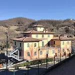Hotel Clore & 3*
