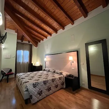 Clore & Hotel Lama Mocogno