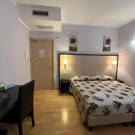 Clore & Hotel 3*