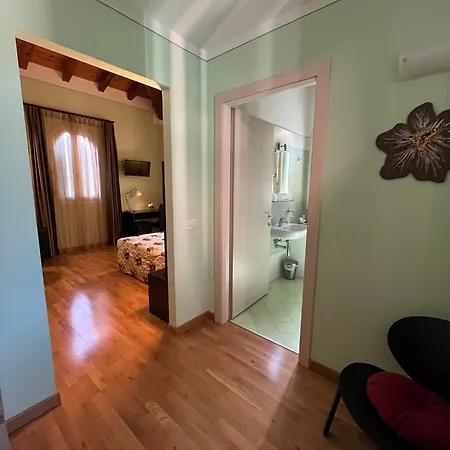 Clore & Hotel 3*