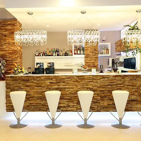 Hotel Clore &