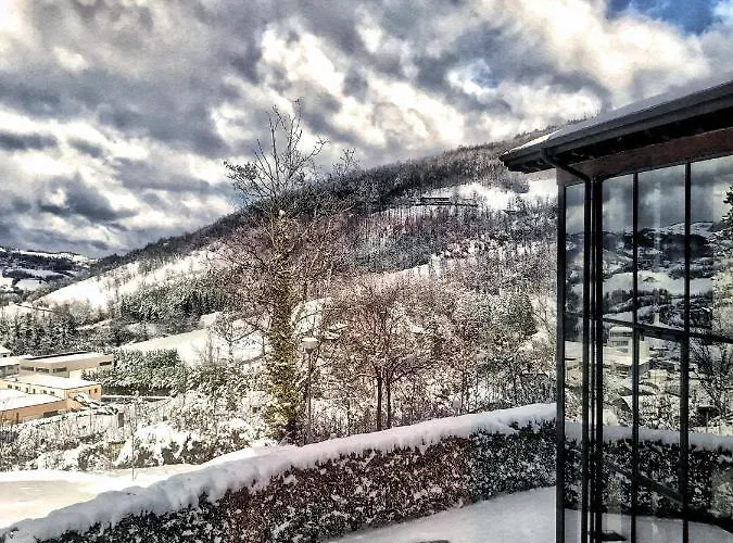 Clore & 3* Lama Mocogno